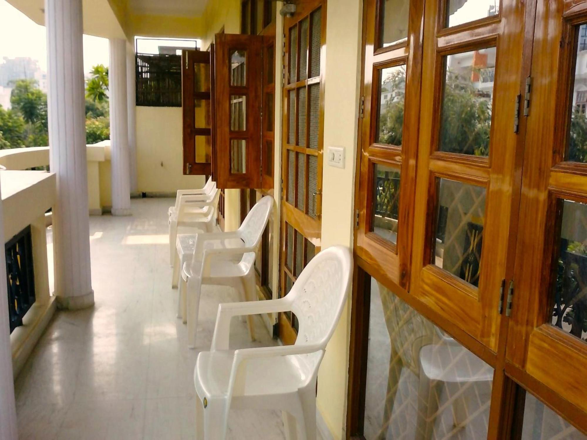 Fully Furnished Ish, Atithya Homestay With Various Amenities And Free Services In Lucknow, India Bagian luar foto